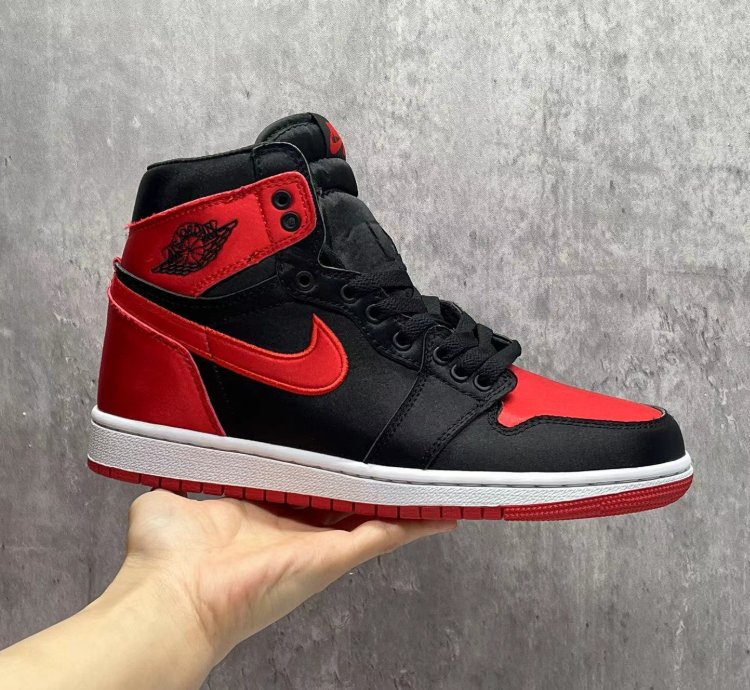 Jordan 1 High Og Satin Bred Mens Shoes