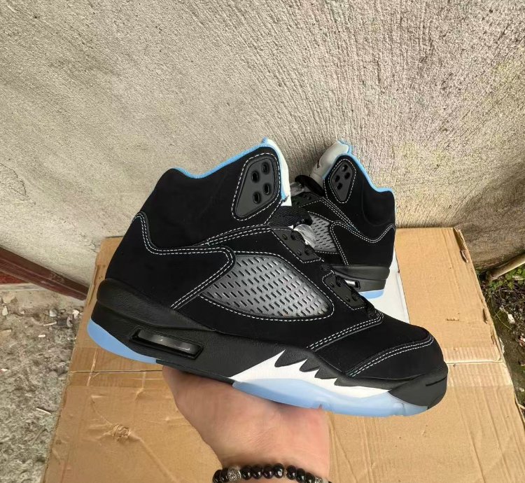 Nike Air Jordan 5 Retro Black University Blue