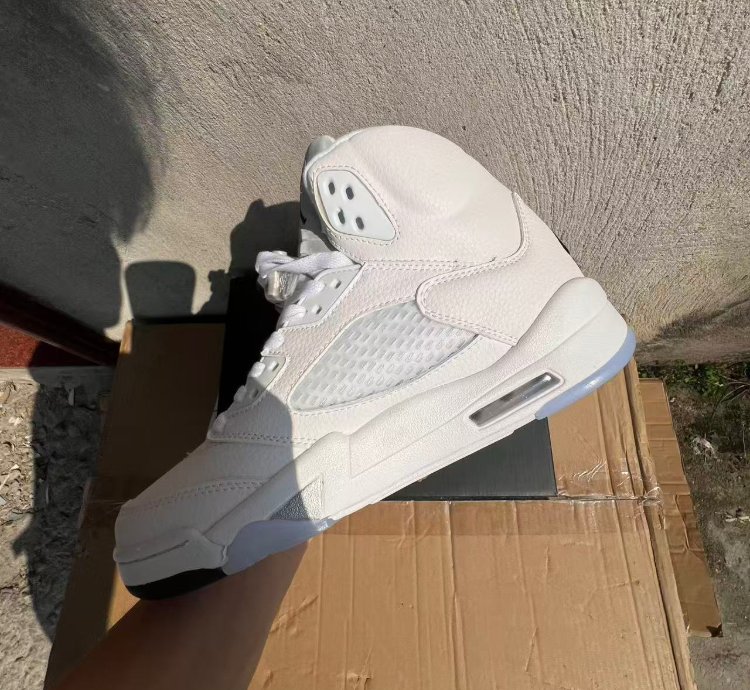 Nike Air Jordan 5 Retro White Metallic