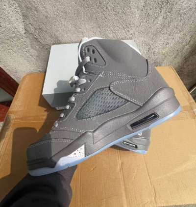 Nike Air Jordan 5 Retro Wolf Grey