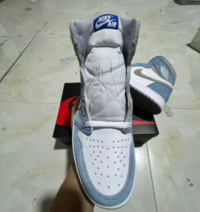 Nike Air Jordan 1 High Og Retro Hyper Royal