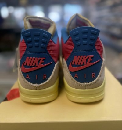 Air Jordan 4 Retro Union Guava Ice