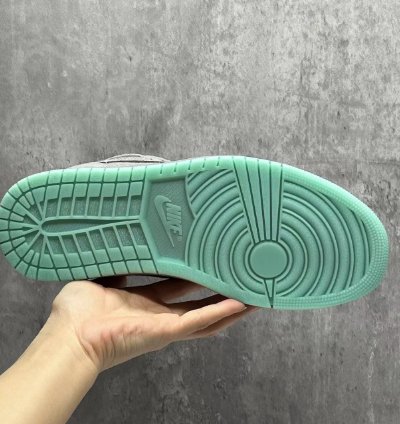 Jordan 1 Retro Kaws Mens Shoes