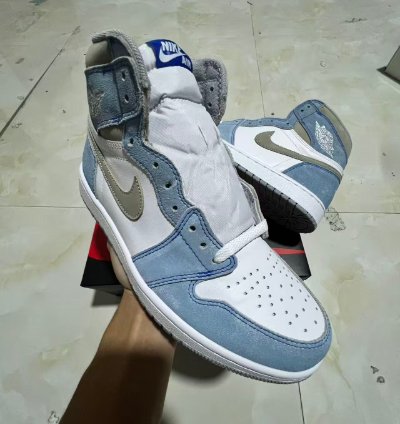 Nike Air Jordan 1 High Og Retro Hyper Royal