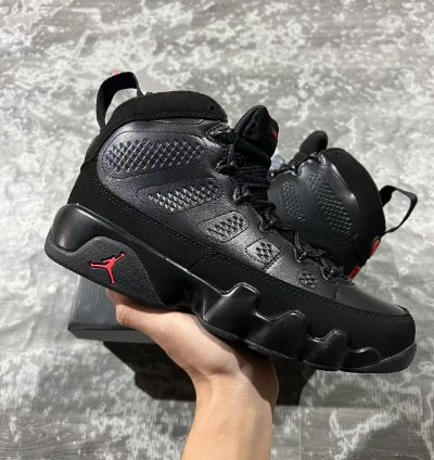 Air Jordan 9 Retro Bred