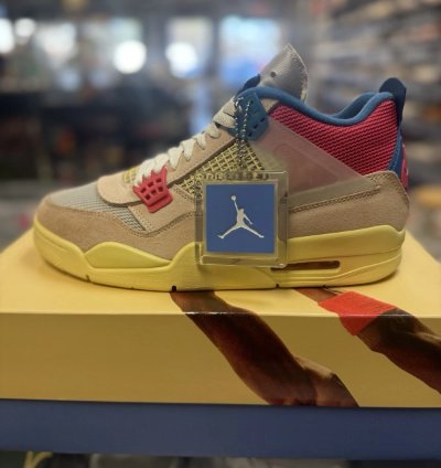 Air Jordan 4 Retro Union Guava Ice