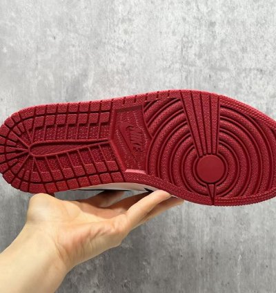 Jordan Air Jordan 1 High Og Varsity Red Mens Shoes