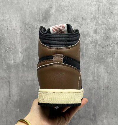 Travis Scott X Air Jordan 1 High Og Black Mocha Mens T-shirt