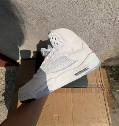 Nike Air Jordan 5 Retro White Metallic