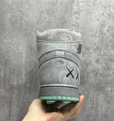 Jordan 1 Retro Kaws Mens Shoes
