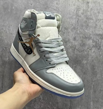 Air Jordan 1 Retro High Dior Shoes Sneakers