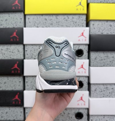 Asics Gel-kayano 14 White Fjord Grey