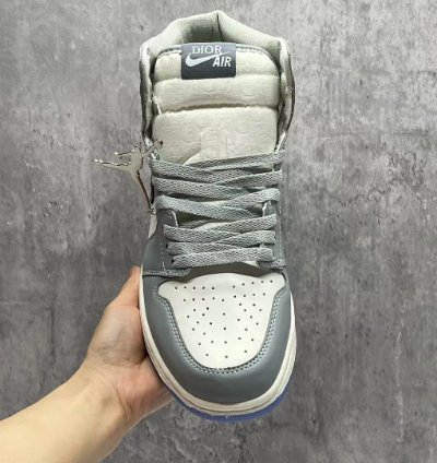 Air Jordan 1 Retro High Dior Shoes Sneakers