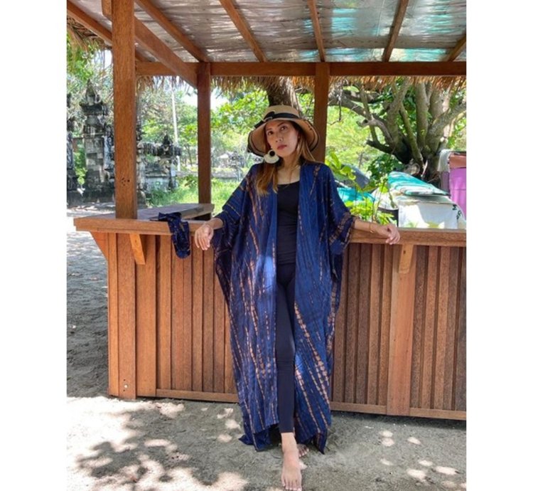 Artisan Inspired Kimono Outer Flowy Everyday Layering Cardigan