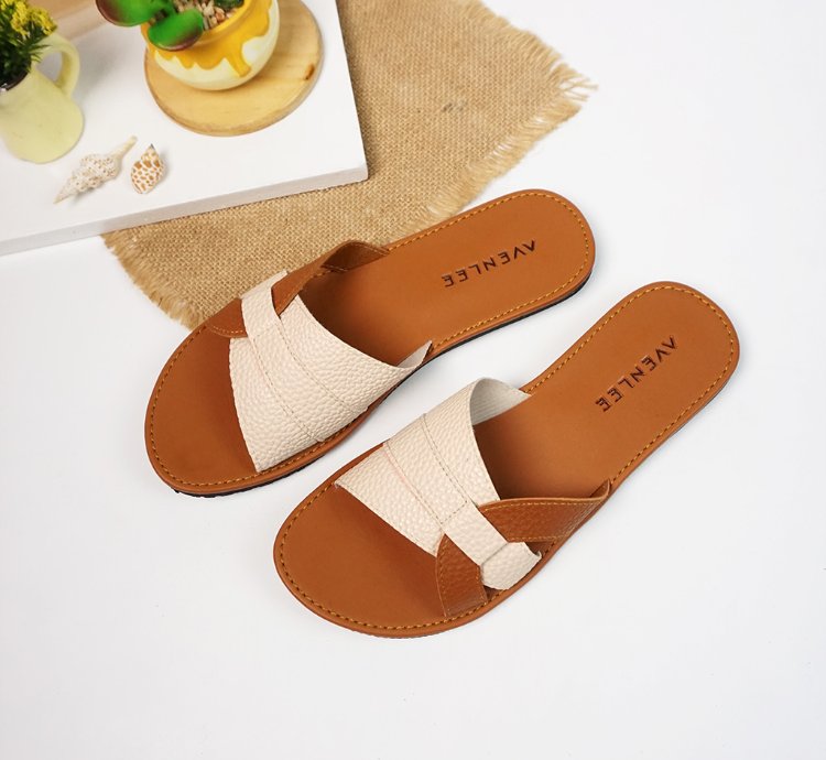 Minimalist Leather Slide Sandals Women Flat Slip-on Sandals