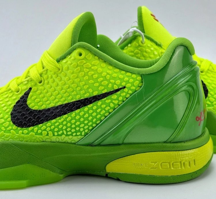 Zoom Kobe 6 Protro Grinch Sneaker