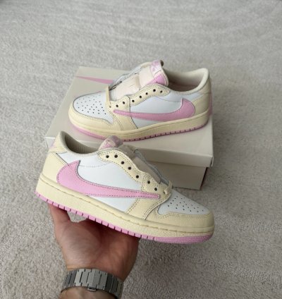 Air Jordan 1 Retro Low Og Sp Travis Scott Shy Pink