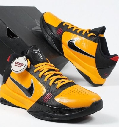 Nike Kobe 5 Protro Bruce Lee Sneakers
