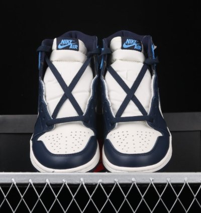 Nike Air Jordan Aj1 Obsidian Sneaker