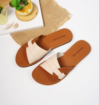 Minimalist Leather Slide Sandals Women Flat Slip-on Sandals