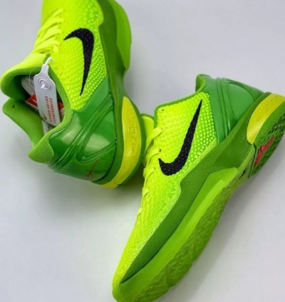 Zoom Kobe 6 Protro Grinch Sneaker