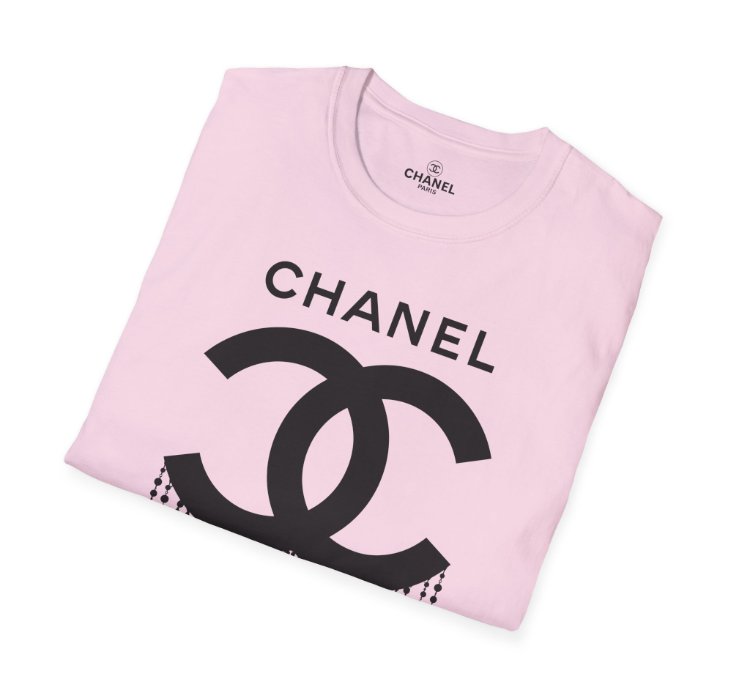 Chanel Logo Necklace Light Pink T-shirt - Size Usa
