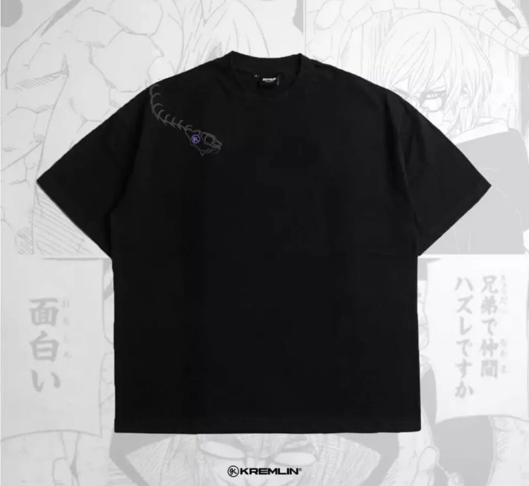 Kremlin Oversized Anime T-shirt - Kabuto