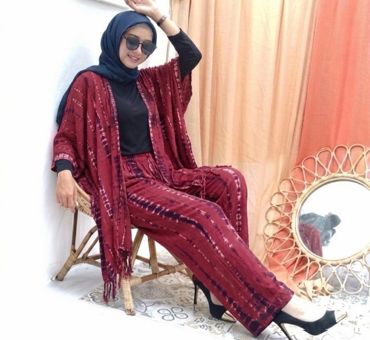 Fringe Cardigan And Palazzo Pants Set