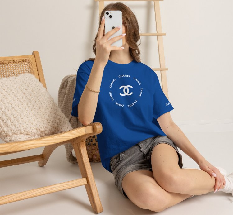 Chanel Logo Circle Blue T-shirt - Size Usa