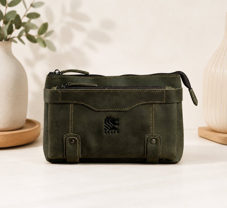 Premium Full Grain Crazy Horse Leather Mens Clutch In Green