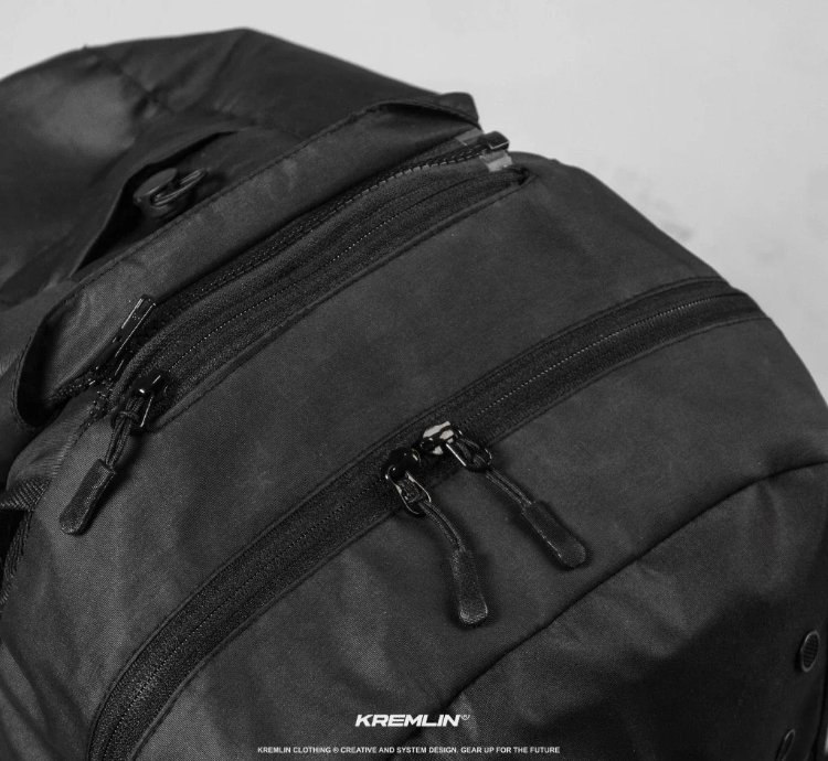Kremlin External - Backpack Hood Black 30 L