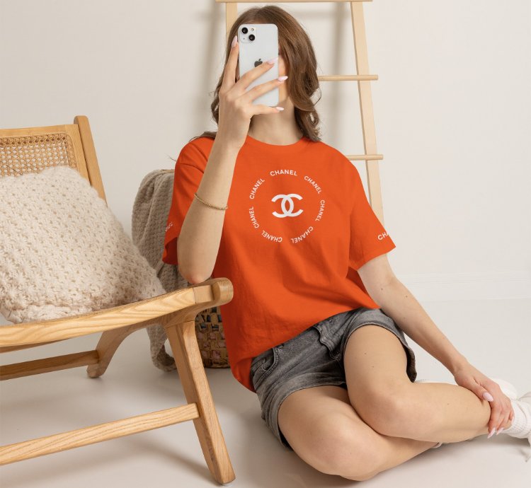 Chanel Logo Circle Orange T-shirt - Size Usa
