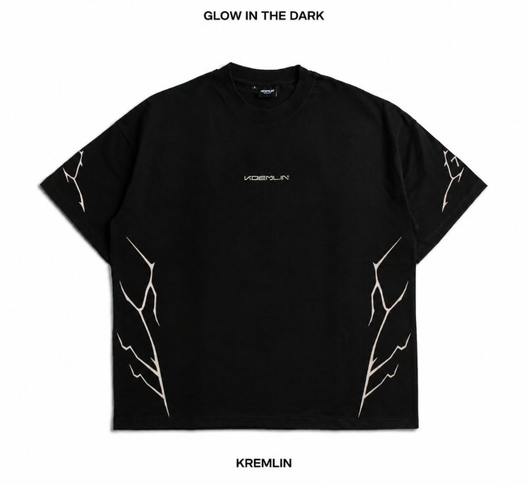 Kremlin Boxy Glow T-shirt Black Level Up