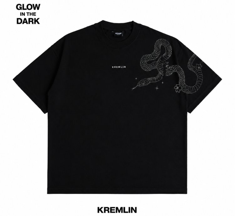 Kremlin Cobra - Oversized Glow In The Dark Relaxed Fit Black