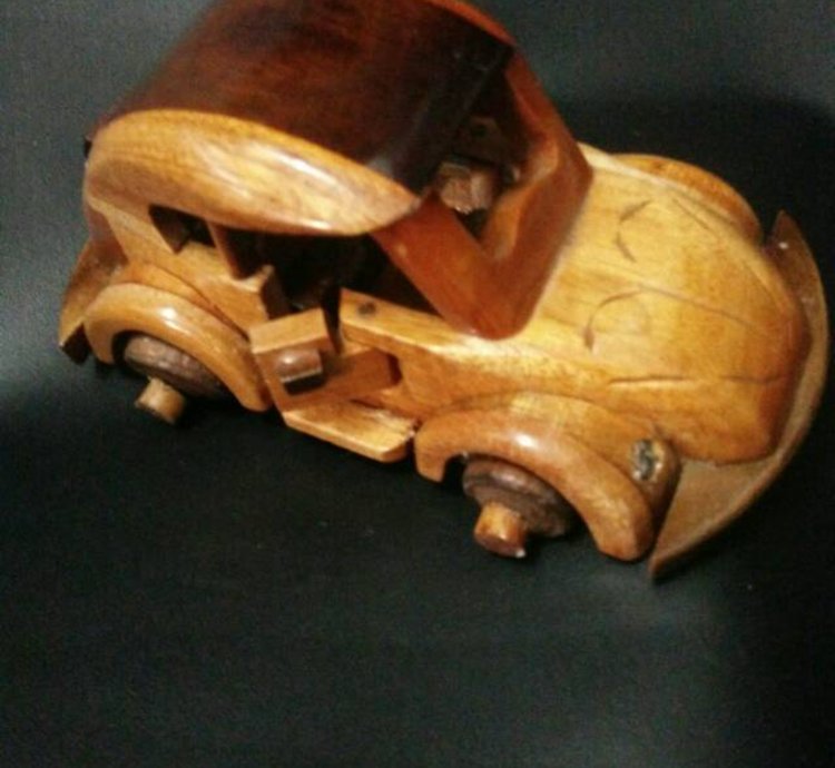 Antique Wooden Vw Frozen Car Miniature