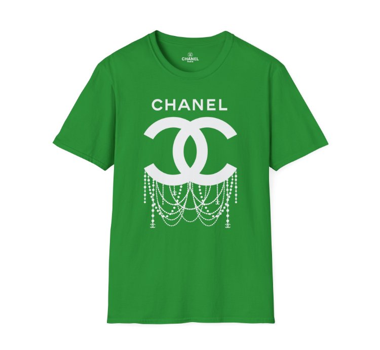 Chanel Logo Necklace Green T-shirt - Size Usa