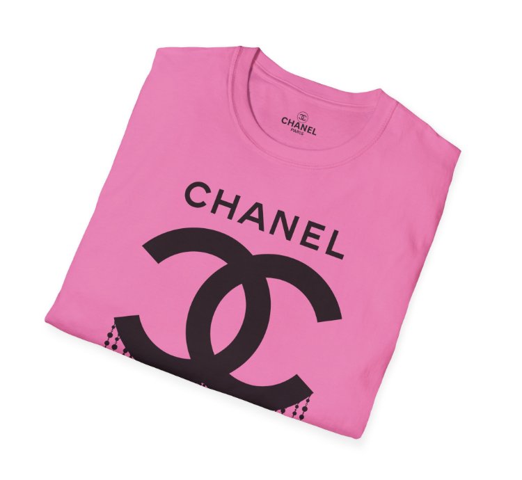 Chanel Logo Necklace Pink T-shirt - Size Usa
