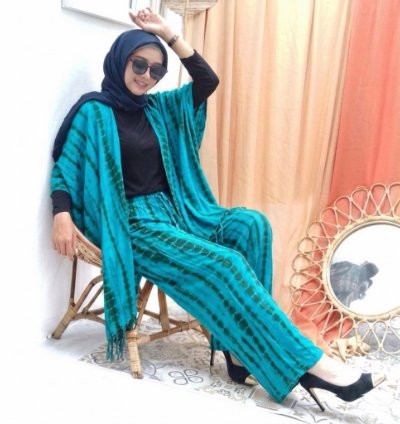 Lightweight Rayon Vacation Outfit