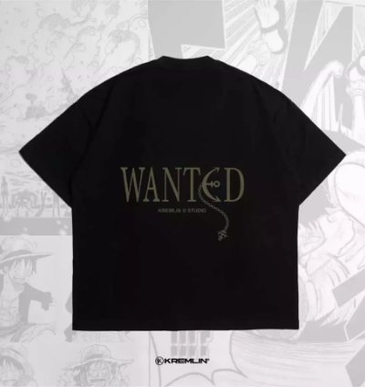 Kremlin Oversized Anime T-shirt - Wanted