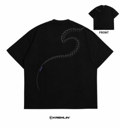 Kremlin Oversized Anime T-shirt - Kabuto