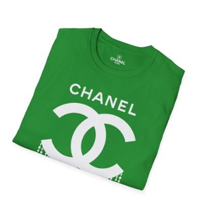 Chanel Logo Necklace Green T-shirt - Size Usa