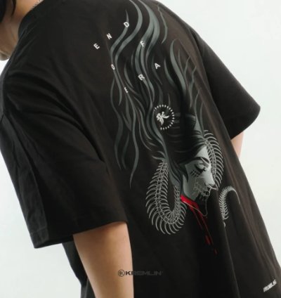 Kremlin Oversized Anime T-shirt - Rumbling