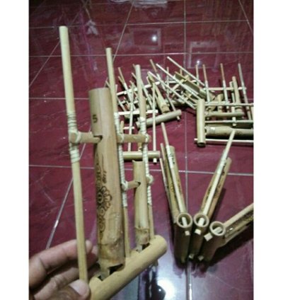 Single Bamboo Angklung Creamy Yellow