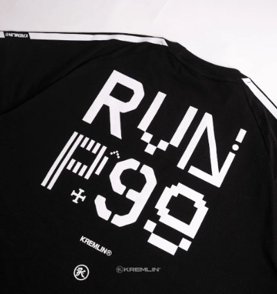 Kremlin Run 99 - Oversized Relaxed Fit Black T-shirt