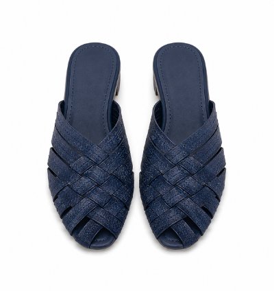 Womens Full Grain Leather Flat Sandals In Navy