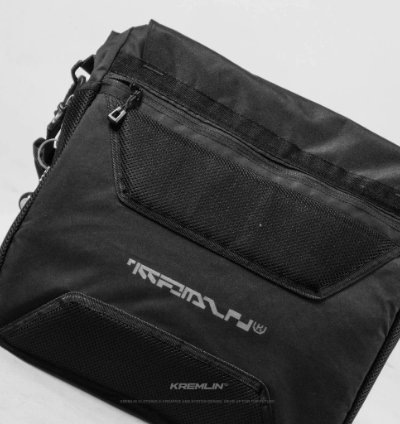 Kremlin Atom - Tactical Slingbag Black 23 L Black